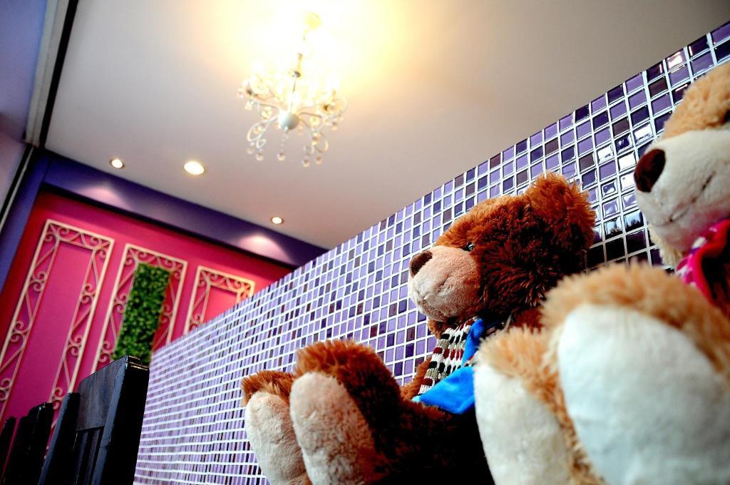 Uncle Bear'S Home Csiangmaj Kültér fotó